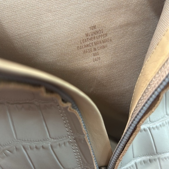 Marc Fisher Nude Beige  Side Zip Boots Women’s Size: 10 - Picture 6 of 7